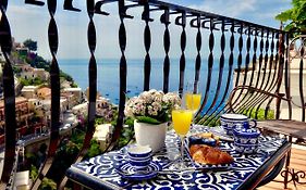 Gema Suites